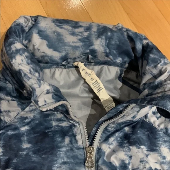 Lululemon Miss Misty Jacket II - Sea Side Silver Fox Alberta Lake - size 8 - Picture 6 of 16